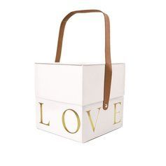 Подарункова коробка з ручкою LOVE біла, L &ndash; 18,5х18,5х19 см SO5469 фото