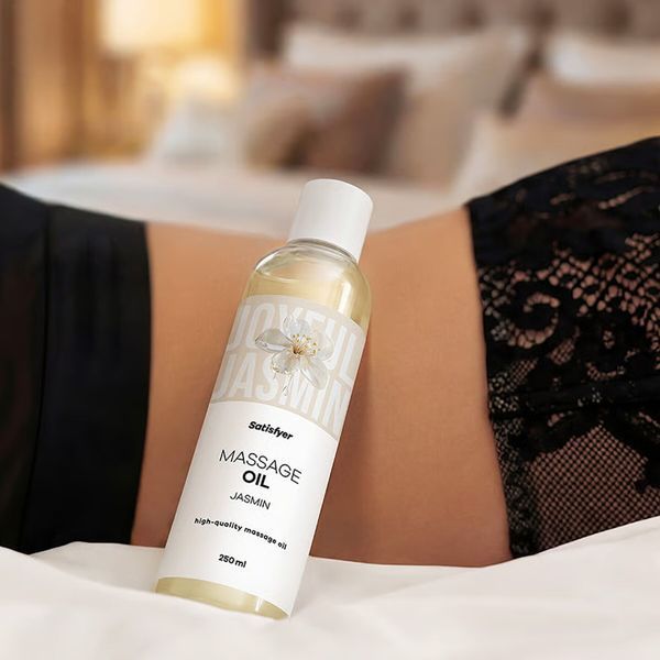 Масажна олія Satisfyer Massage Oil Jasmin 250 мл SX2708 фото